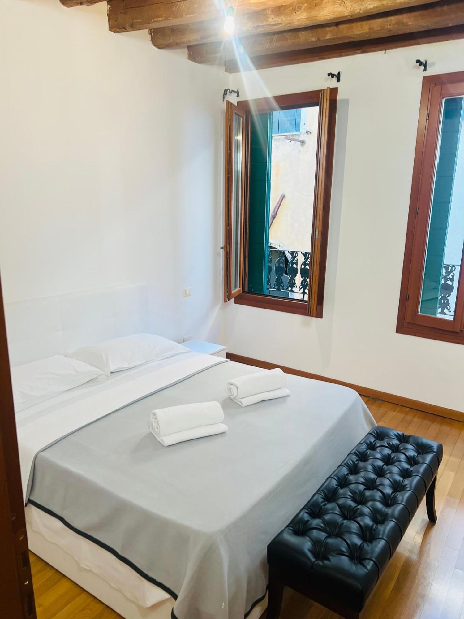 Ca Rialto Apartments Venice Luaran gambar